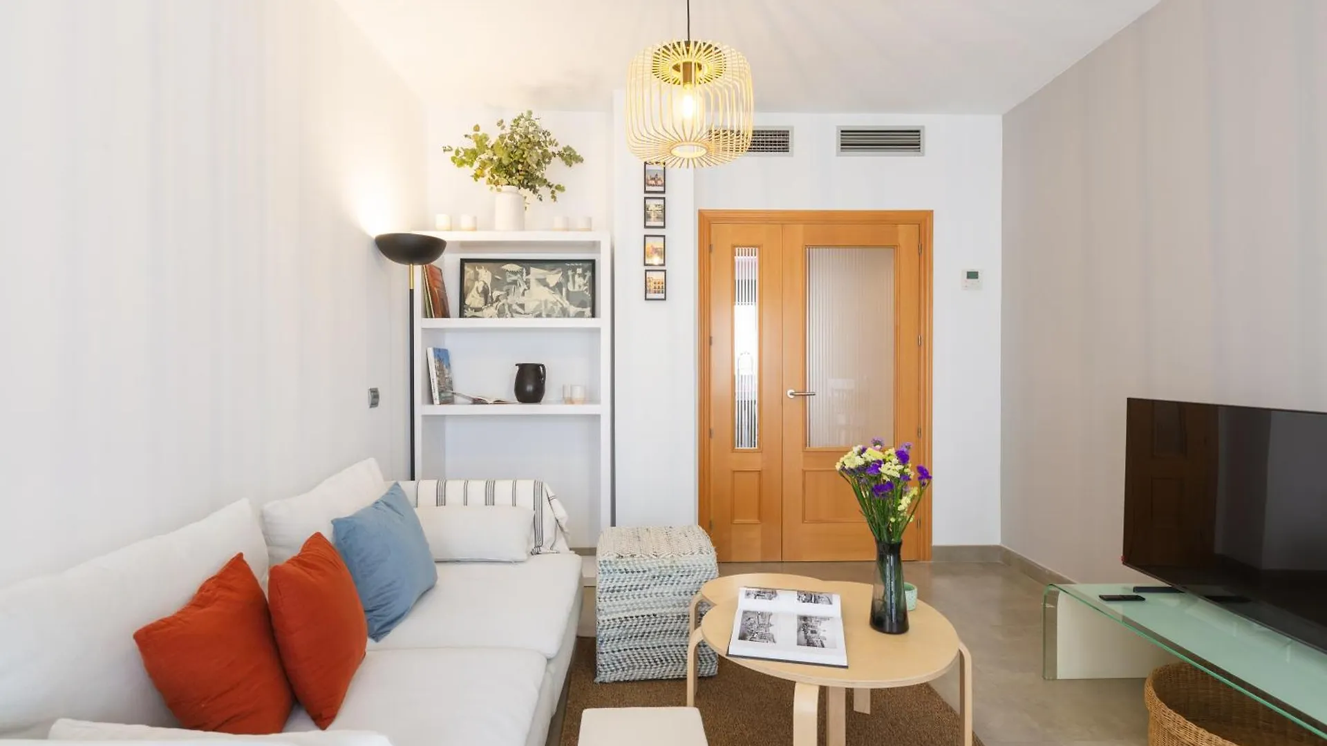 Apartamento Hi Urban Malaga Centro